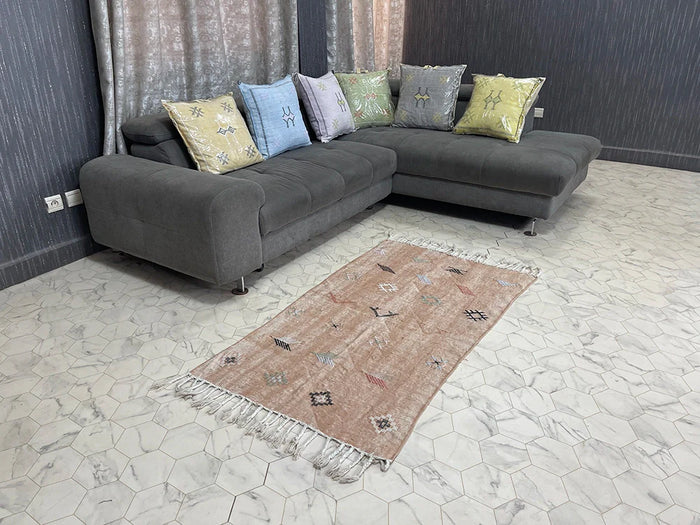 Bazarugs Natural Cactus Silk Rug — Soft Pink, 3x6 ft
