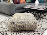 Palais Namaskar - Pouf Kilim