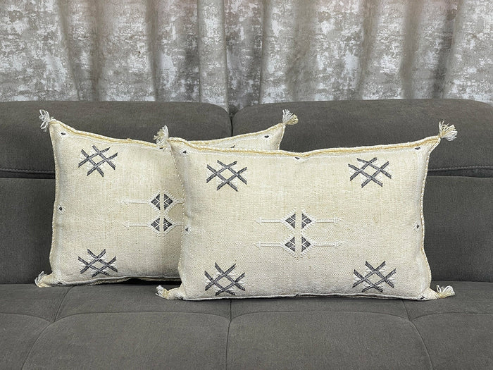 Bazarugs Moroccan Wool Pillow Cover — SereneBlend