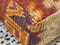 Blood Orange II - Pouf Kilim