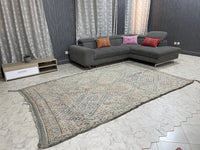 Imazighen N'Ait - Tapis Beni Mguild - 6x10ft