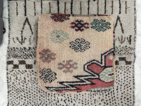 Camel Temptation - Pouf Kilim