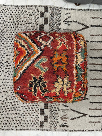 Fire Opal - Pouf Kilim