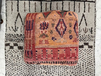 moroccan kilim pouf