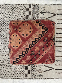 moroccan kilim pouf