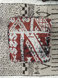 Ruby Rose - Pouf Kilim