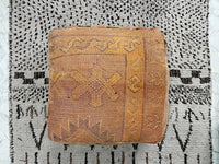 Rufaro Stadium - Pouf Kilim