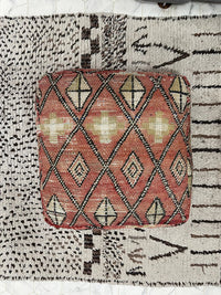 moroccan kilim pouf