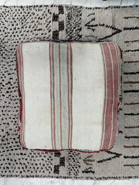 Ruby Rose - Pouf Kilim