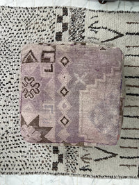 Zoubida's Oasis - Pouf Kilim