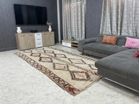 Aghilas Tazwit - Tapis Mermoucha - 5x12ft