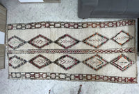 Aghilas Tazwit - Tapis Mermoucha - 5x12ft