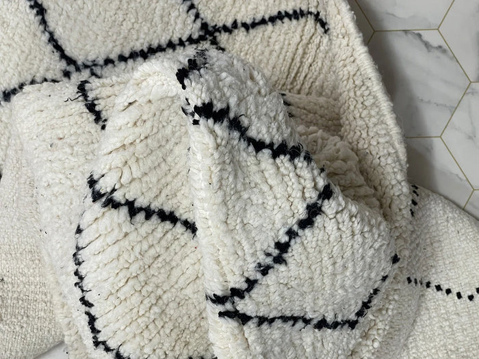 Bazarugs Anssi — Handwoven Beni Ourain Rug, 2x10 ft