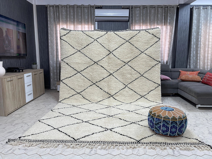 Bazarugs Nur Al-Qalb — Handwoven Beni Ourain Rug, 8x12 ft