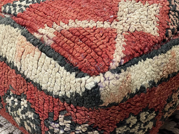 Bazarugs Moroccan Kilim Pouf — Meo Venus