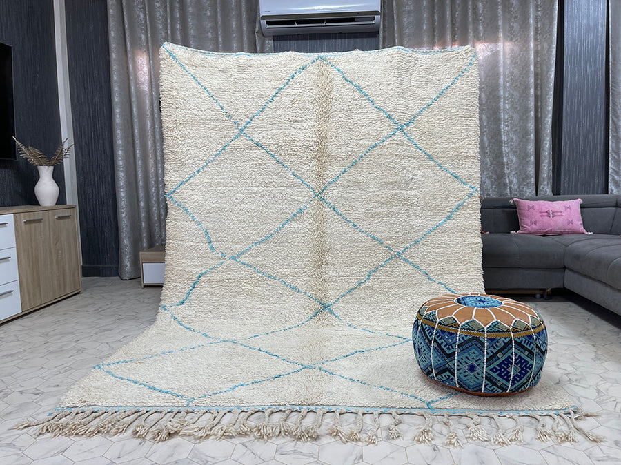 Figuig Oasis - 7x9ft- Beni Ourain Rug