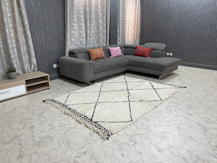 Berkane Beauty  - 5-7ft- Beni Ourain rug