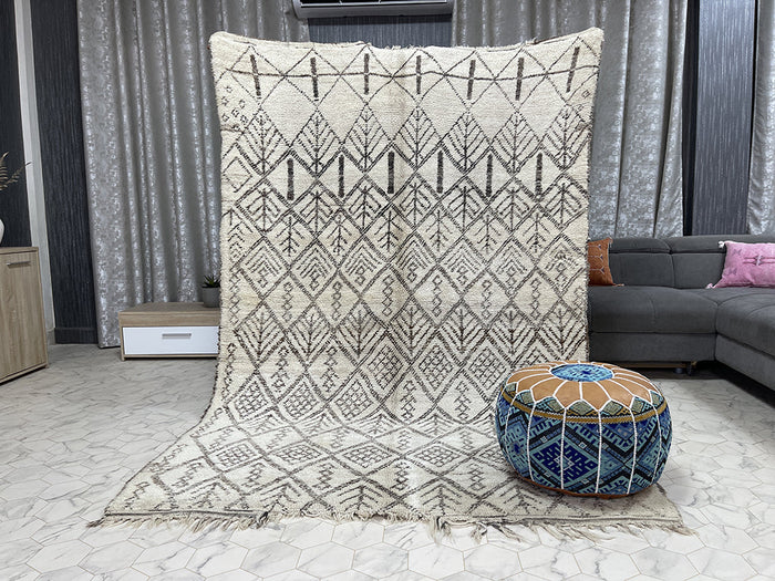 Chefchaouen Charm - 5x8ft- Beni Ourain Rug