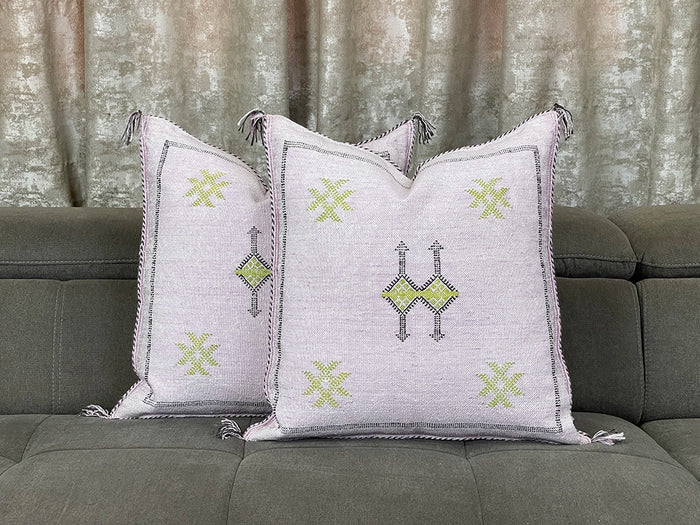 Bazarugs Lavender Dream Haven — Handwoven Moroccan Wool Throw Pillow Cover